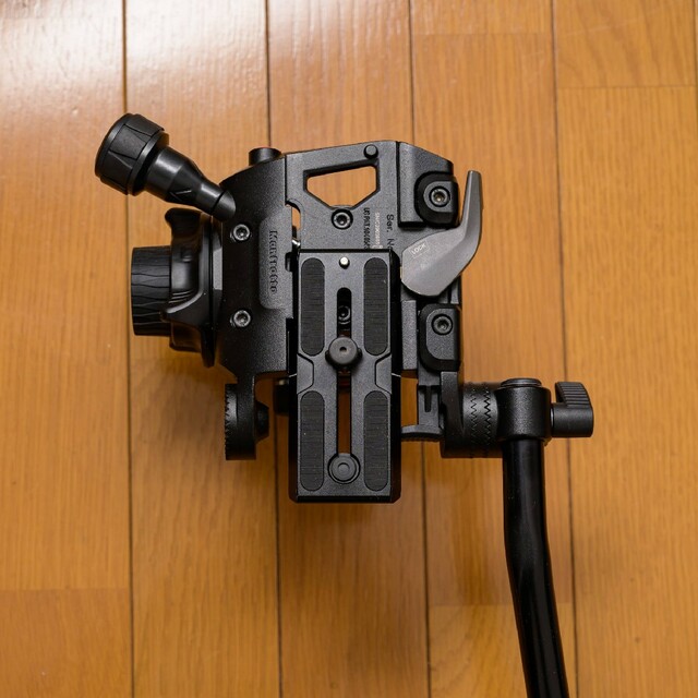 Manfrotto(マンフロット)のmanfrotto ナイトロテック 608 スマホ/家電/カメラのカメラ(その他)の商品写真