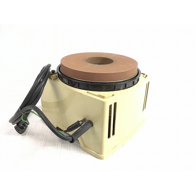 Makita - ☆中古品☆makita マキタ 100V 刃物研磨機 9820 替砥石 Makita - ☆中古品☆makita マキタ 100V 刃物研磨機 9820 替砥石