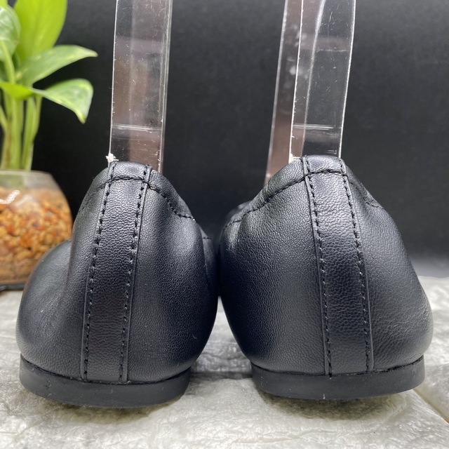 ★新品 coach コーチ バレエシューズ フラットシューズ 馬車ロゴ US5