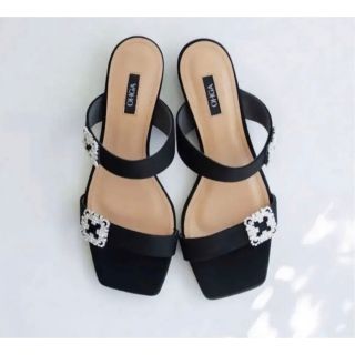 OHGA オオガ　BIJOU SANDAL ビジューサンダル　M(サンダル)