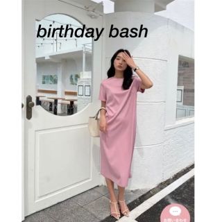 バースデーバッシュ(BIRTHDAY BASH)の【ミニーちゃん様専用】birthday bash   半袖ワンピース　美品✨(ロングワンピース/マキシワンピース)