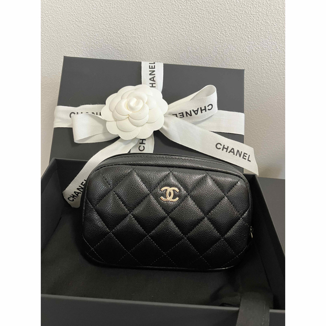 CHANEL 2023 新作 メイクポーチ