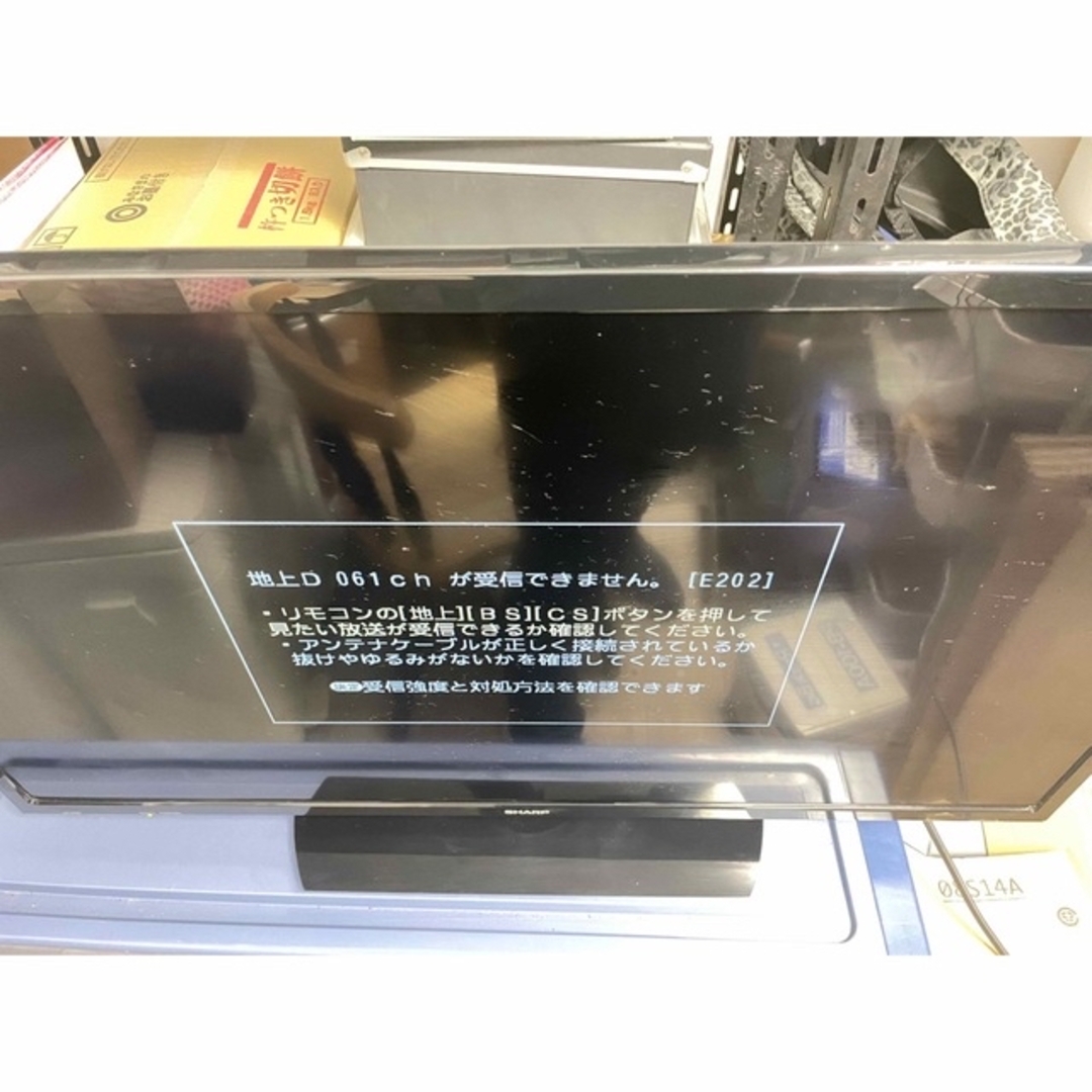 SHARP(シャープ)のSHARP  AQUOS  LC32S5  32型　2018年製 スマホ/家電/カメラのテレビ/映像機器(テレビ)の商品写真