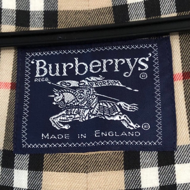 BURBERRY(バーバリー)の在庫処分につき為値下げ！Burberrys コート メンズのジャケット/アウター(トレンチコート)の商品写真