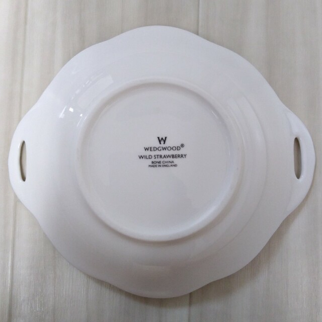 Wedgwood (ウェッジウッド) ワイルドストロベリー トレー ウインザーS