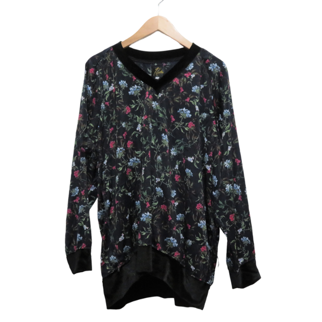 Needles(ニードルス)のNEEDLES L/S V-NECK TEE SATEEN FLOWER メンズのトップス(Tシャツ/カットソー(七分/長袖))の商品写真