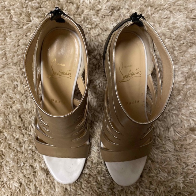 Christian Louboutin(クリスチャンルブタン)のクリスチャンルブタンChristian Loubutin  ピンヒールサイズ36 レディースの靴/シューズ(ハイヒール/パンプス)の商品写真