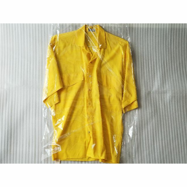 ジャンニヴェルサーチGIANNIVERSACE半袖ビンテージシャツ黄クリーニング