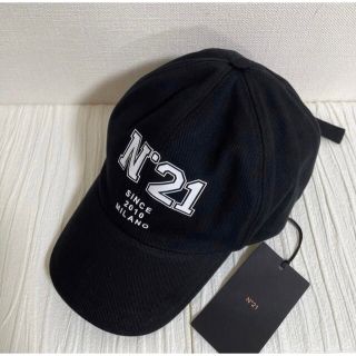 ヌメロヴェントゥーノ(N°21)の新品 n21 ヌメロヴェントゥーノ 黒 ブラック 帽子 キャップ(キャップ)