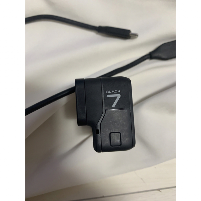 GoPro(ゴープロ)のGoPro hero7 Black スマホ/家電/カメラのカメラ(コンパクトデジタルカメラ)の商品写真