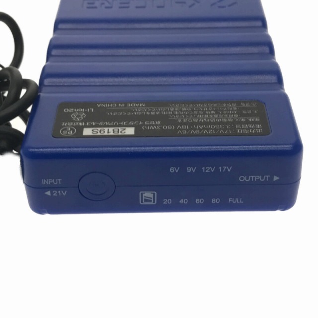 ☆極美品☆BURTLE バートル 17V 空調服用バッテリー AC300 オーシャンブルー 充電ケーブル付 リチウムイオンバッテリー 京セラ 72708