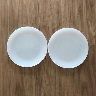 ミルクガラス　お皿　2枚セット(食器)