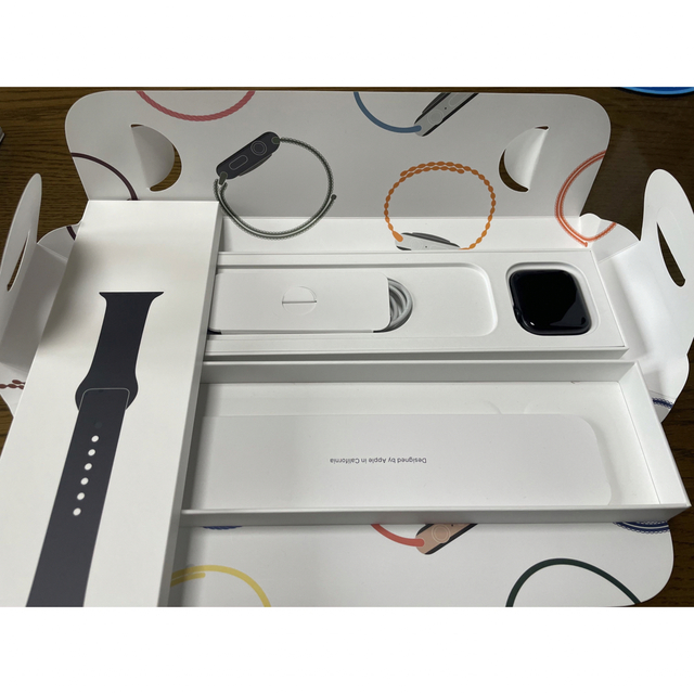 美品 Apple Watch SE GPS 44mm スペースグレイ-