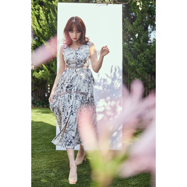 herlipto Floral Cut-Out Long Dress | angeloawards.com