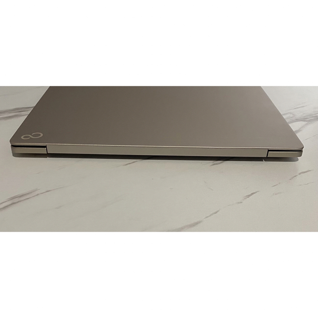 LifeBook CH75/E3 i5 8GB 256GB SSD 第11世代