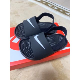 ナイキ(NIKE)のNIKE ナイキ カワ キッズ　スライド　サンダル　新品　13cm ベナッシ(サンダル)