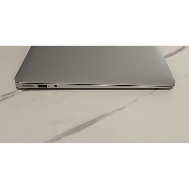 MacBook Air 13inch i5 4GB 128GB 2015 | www.proesmin.com