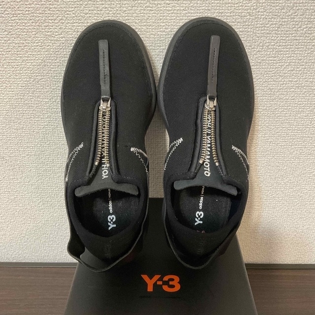 Y-3(ワイスリー)のY-3 定価33000円　ジップシューズ　黒　22.5 【新品】 レディースの靴/シューズ(スニーカー)の商品写真