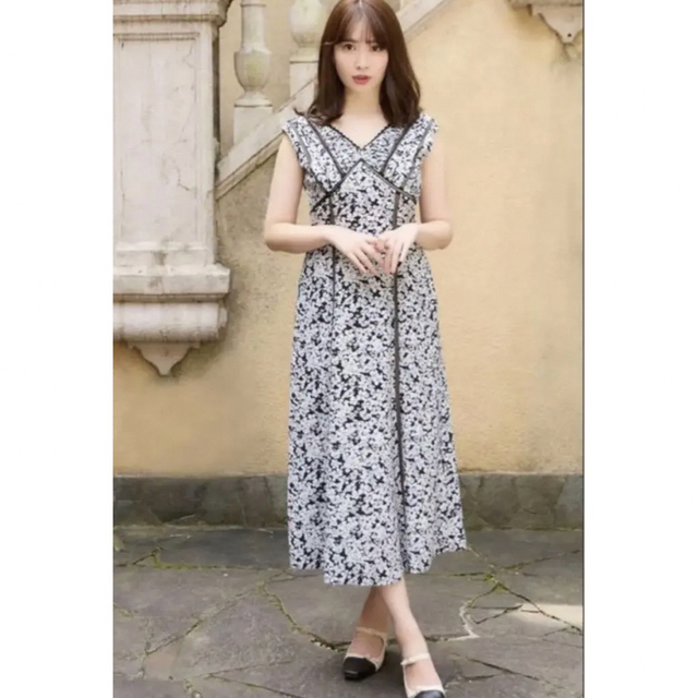 Her lip to - ハーリップトゥ Lace Trimmed Floral Dressの通販 by 's