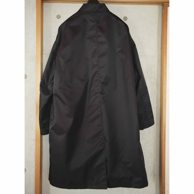 PRADA - プラダ ナイロン レインコート RE NYLON オーバーサイズ PRADA - プラダ ナイロン レインコート RE NYLON オーバーサイズ
