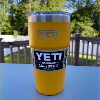 イエティ(YETI)の【YETI】RAMBLER 16oz STACKABLE PINT イエロー(食器)