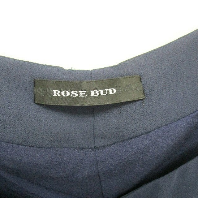 ROSE BUD(ローズバッド)のローズバッド ワンピース ひざ丈 浅めVネック 薄手 Iライン F ネイビー レディースのワンピース(ひざ丈ワンピース)の商品写真