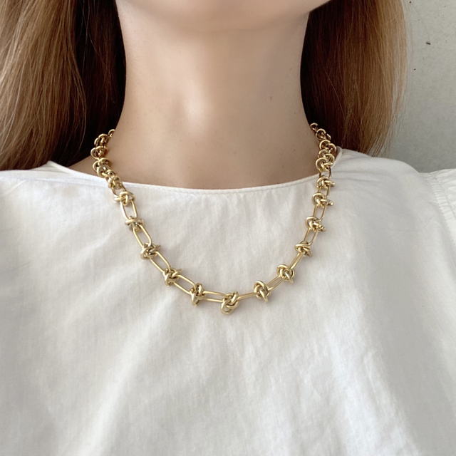 new【ゴールド】ステンレス シンプルなノットチェーン ネックレス