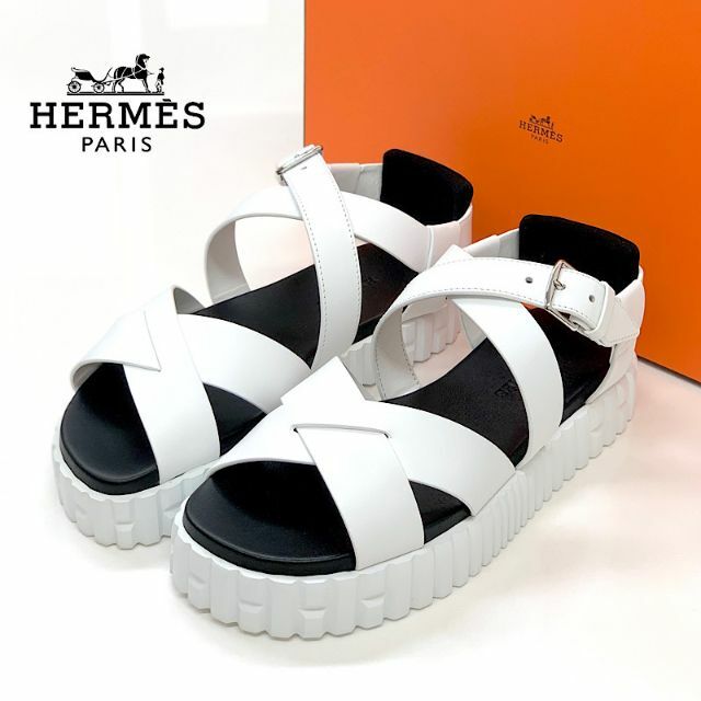 Hermes(エルメス)の5312 未使用 エルメス エベレスト レザー サンダル ホワイト レディースの靴/シューズ(サンダル)の商品写真