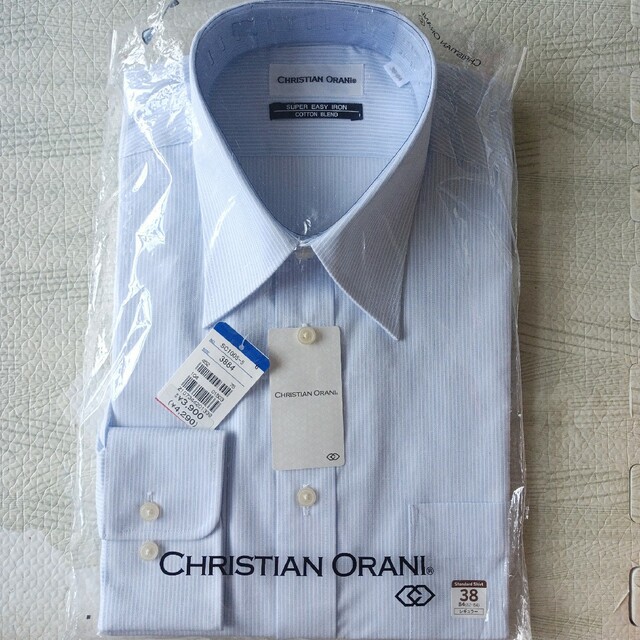 青山(アオヤマ)の【新品 未使用】CHRISTIAN ORANI®️ ワイシャツ 長袖 38-84 メンズのトップス(シャツ)の商品写真