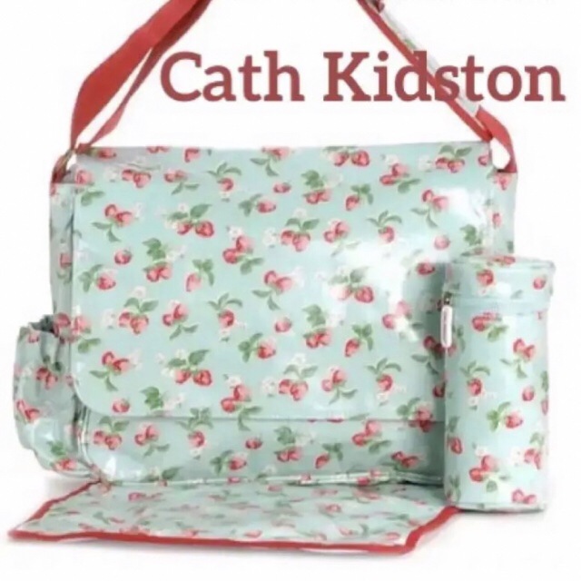 Cath Kidston(キャスキッドソン)の【美品】Cath Kidstonマザーズバッグ ナッピーバッグ３点セットいちご柄 キッズ/ベビー/マタニティのマタニティ(マザーズバッグ)の商品写真