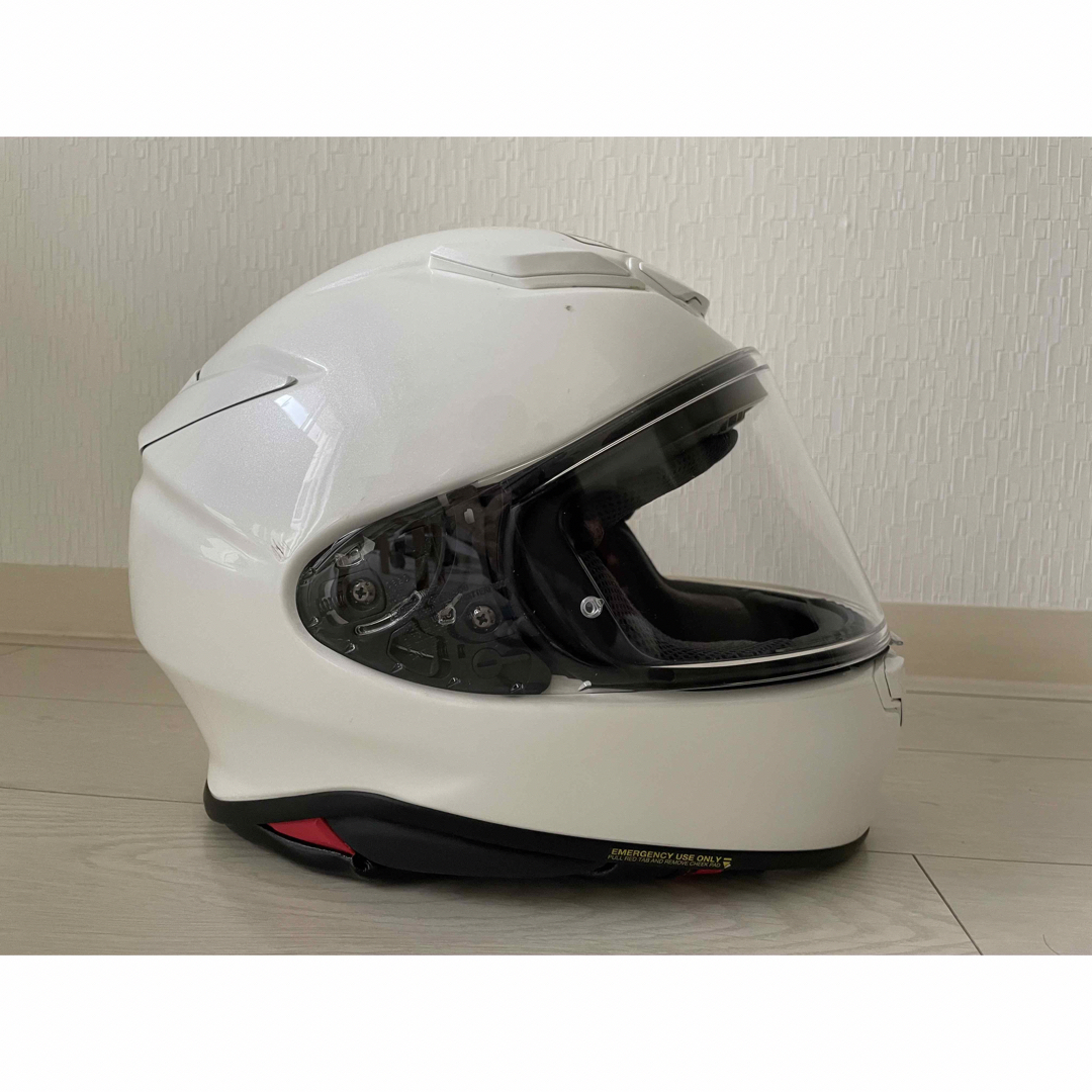 SHOEI Z-8 白 バイク ヘルメット Mサイズ 自動車/バイクのバイク(ヘルメット/シールド)の商品写真