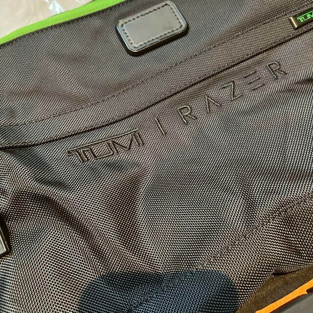 TUMI - 【未使用】セールTUMI Razer Laptop Cover 15"の通販 by りか shop｜トゥミならラクマ