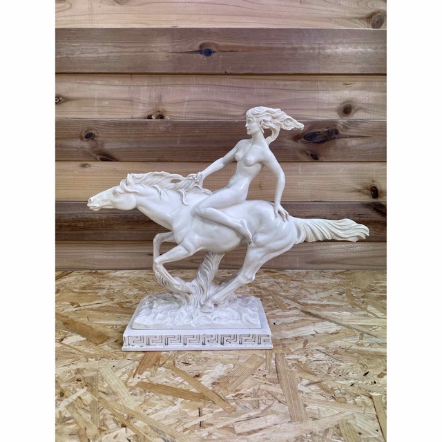 商品詳細A.SANTINI サンティーニ  彫刻   馬の置物  インテリア  馬 女性