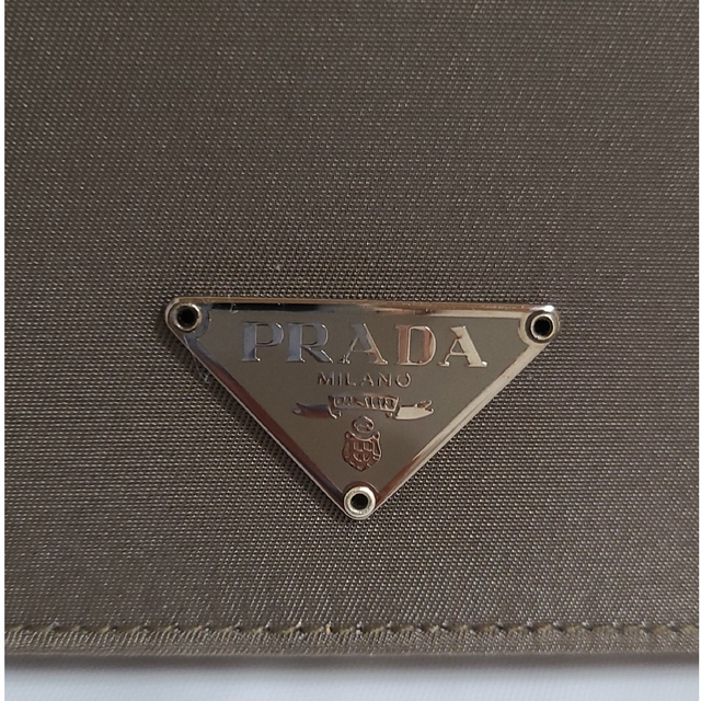 PRADA(プラダ)の【美品】プラダ PRADA ナイロン生地 三角ロゴ 長財布 メンズ レディー メンズのファッション小物(長財布)の商品写真