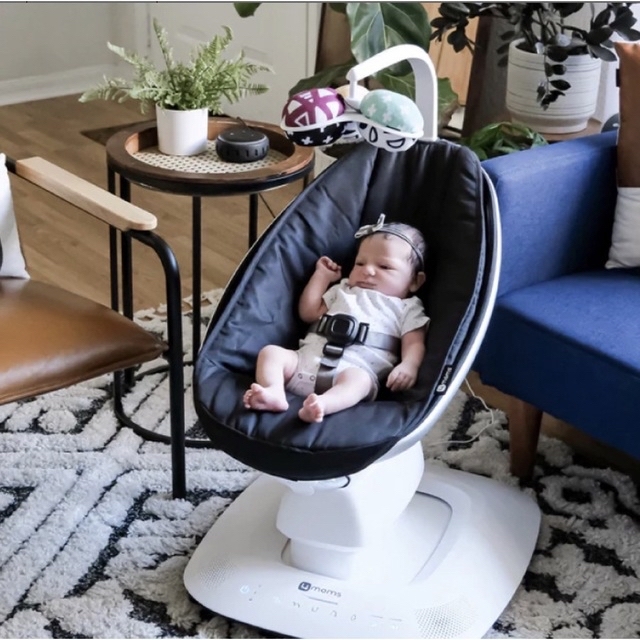 ☆新品☆ mamaroo5 ママルー 日本正規品 電動バウンサー 4moms ☆新品☆ mamaroo5 ママルー 日本正規品 電動バウンサー 4moms