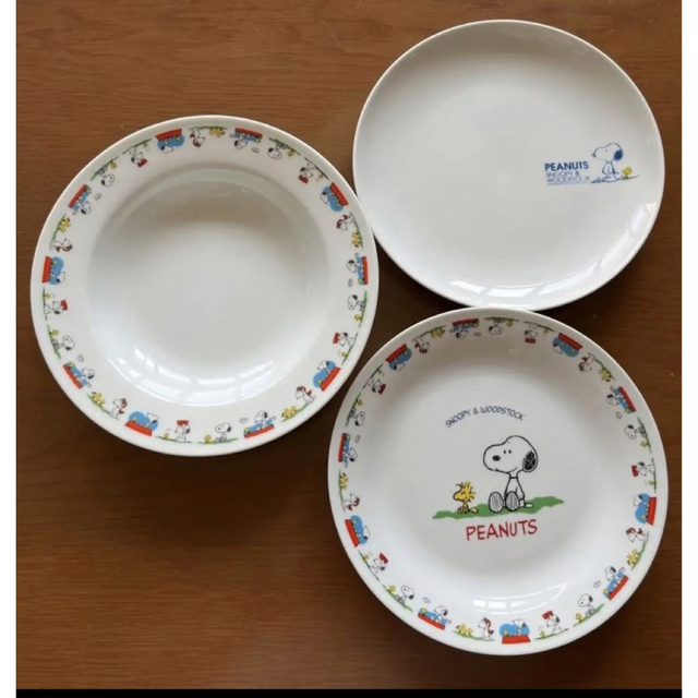 スヌーピー 絵皿3枚まとめ売り | フリマアプリ ラクマ