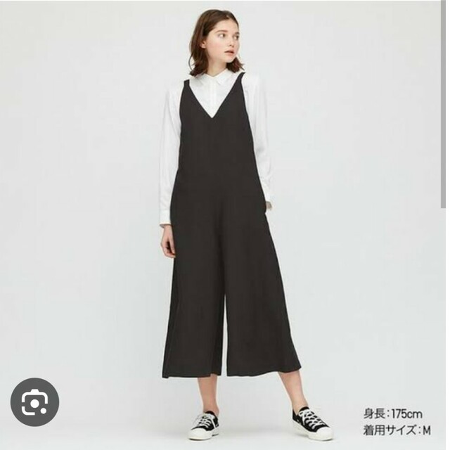 UNIQLO／リネンブレンドサロペット／ネイビー レディースのパンツ(サロペット/オーバーオール)の商品写真