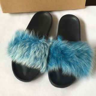 アグ(UGG)のUGG ファーサンダル(サンダル)