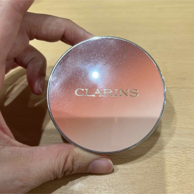 CLARINS(クラランス)のクラランス　オンブル４　フレイム　03 コスメ/美容のベースメイク/化粧品(アイシャドウ)の商品写真