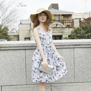 トッコ(tocco)の「5/13（月）出品削除」新品!tocco/トッコ☆フラワーワンピース サックス(ひざ丈ワンピース)