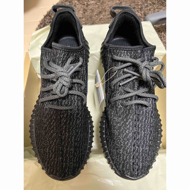 YEEZY（adidas）(イージー)のadidas Yeezy Boost 350 Pirate Black  メンズの靴/シューズ(スニーカー)の商品写真