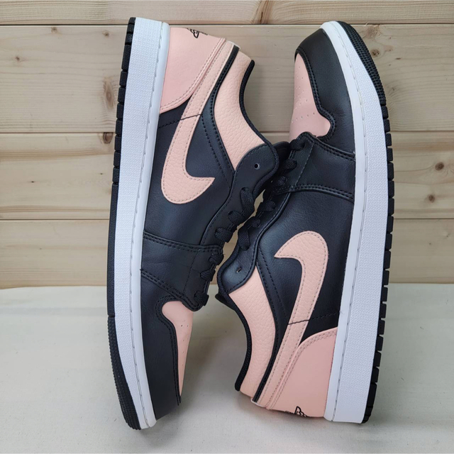 Jordan BrandNIKE ナイキ エアジョーダン 1 ロー