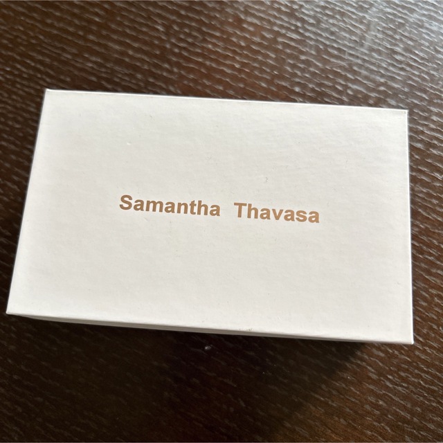 Samantha Thavasa(サマンサタバサ)のSamantha Thavasaワイヤレスイヤホン スマホ/家電/カメラのオーディオ機器(ヘッドフォン/イヤフォン)の商品写真