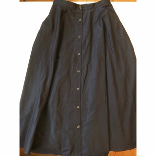 ユニクロ(UNIQLO)の値下げ❣️ユニクロ フレアースカート ネイビー/紺色(ロングスカート)