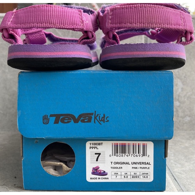 Teva(テバ)の美品❗️Teva サンダル 14cm スポーツサンダル　チャコ　ビルケン キッズ/ベビー/マタニティのベビー靴/シューズ(~14cm)(サンダル)の商品写真