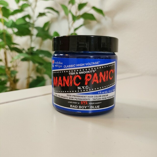 MANIC PANIC(マニックパニック)の【新品・未開封】マニックパニック バッドボーイブルー ANIC PANIC コスメ/美容のヘアケア/スタイリング(カラーリング剤)の商品写真