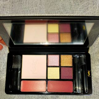 Yves Saint Laurent Beaute - イヴサンローラン パレット スパークル