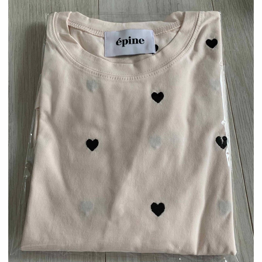 épine(エピヌ)のepine  エピヌ　ハートT  ピンク レディースのトップス(Tシャツ(半袖/袖なし))の商品写真