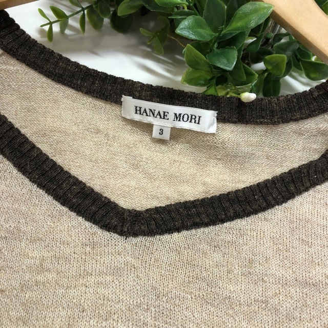 HANAE MORI(ハナエモリ)のハナエモリのベージュのサマーニット レディースのトップス(ニット/セーター)の商品写真