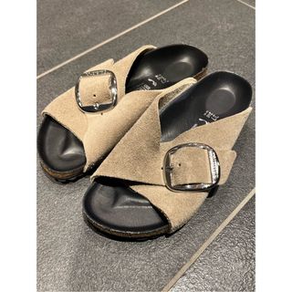 ビルケンシュトック(BIRKENSTOCK)の★新品★ ＜BIRKENSTOCK＞AROSA ビッグバックル サンダル  (サンダル)